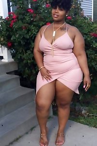 Pretty curves non nudes #5.